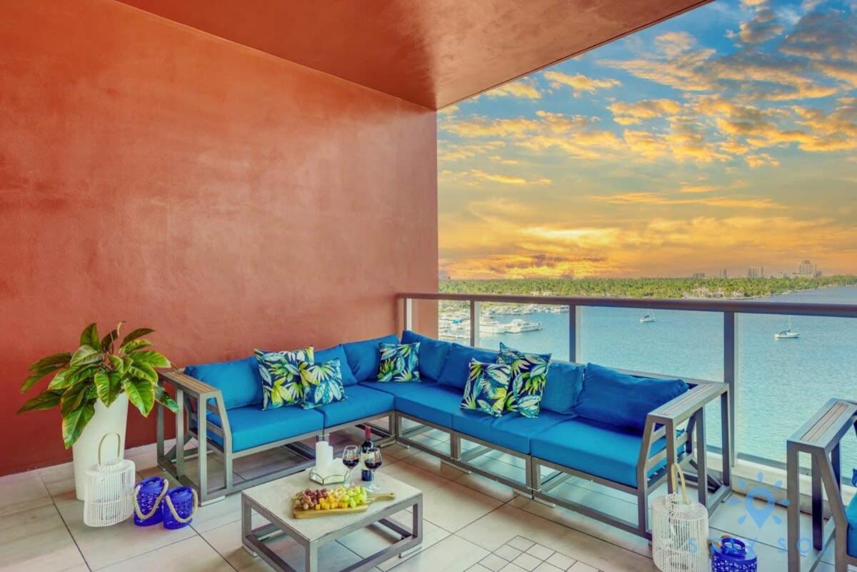 Beachfront Condo-Roofto Pool- 2 Bedrooms 2 Bedroom ! Hollywood Eksteriør bilde