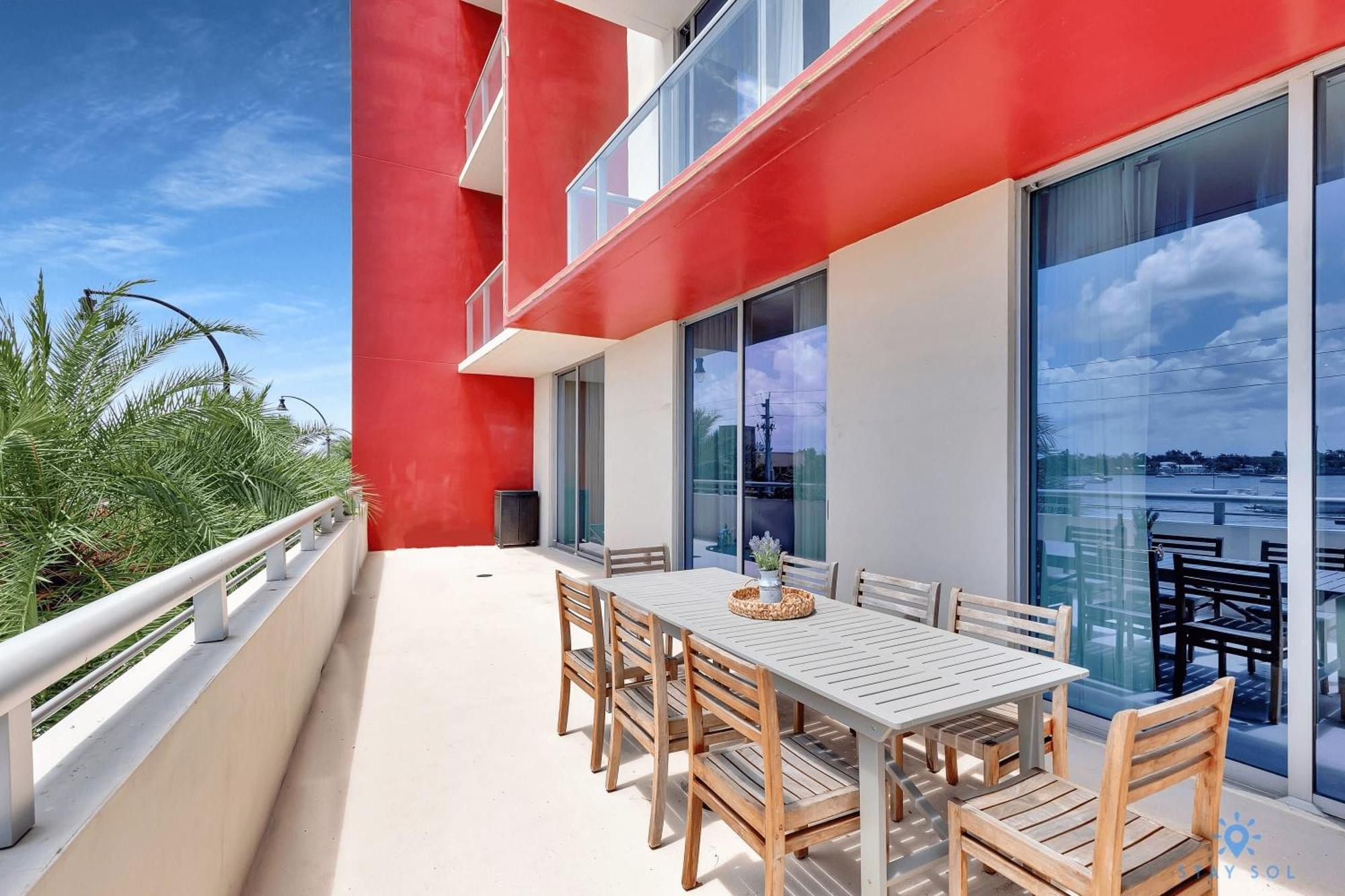 Beachfront Condo-Roofto Pool- 2 Bedrooms 2 Bedroom ! Hollywood Eksteriør bilde